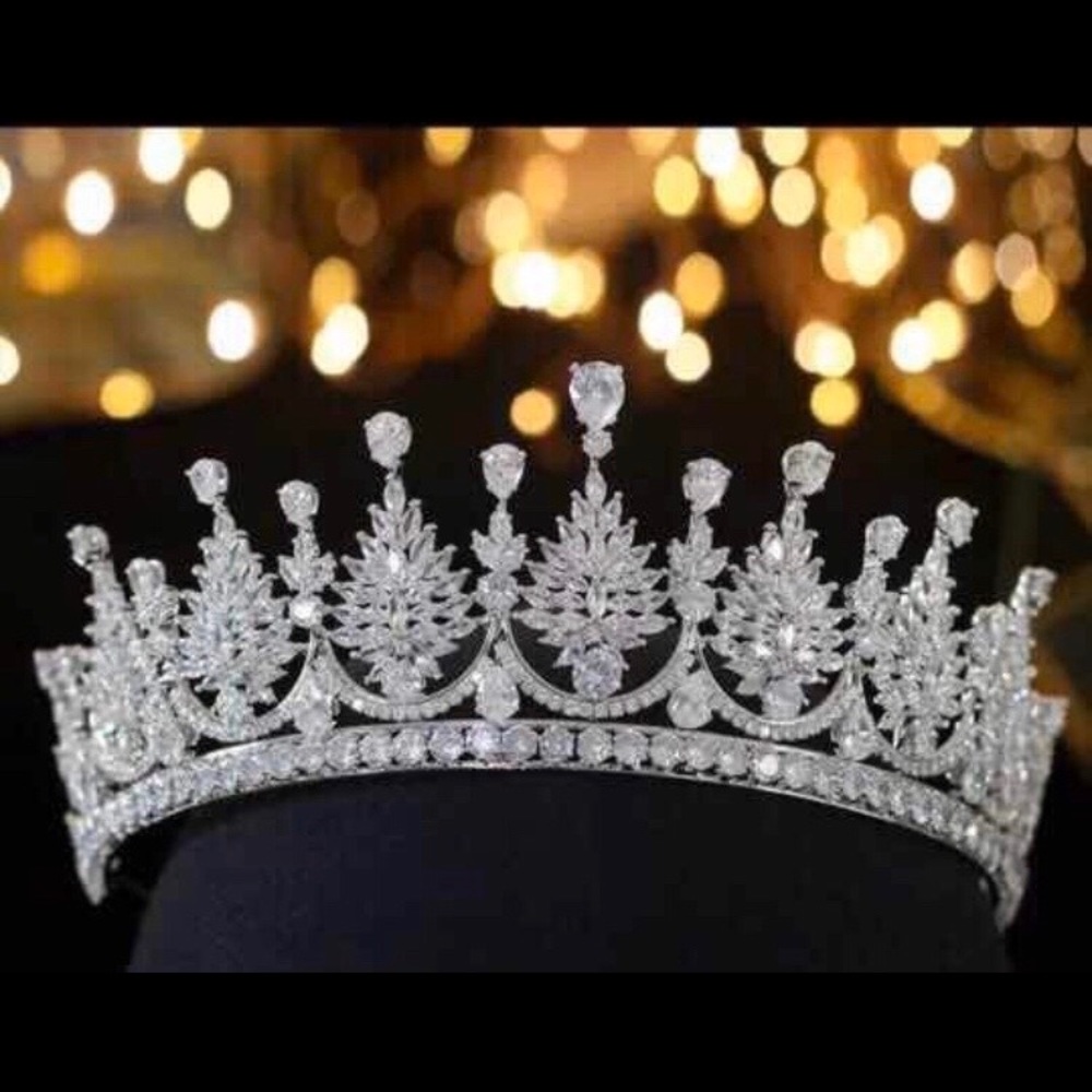 Bridal Tiara  brand new Cubic Zarconi high quality